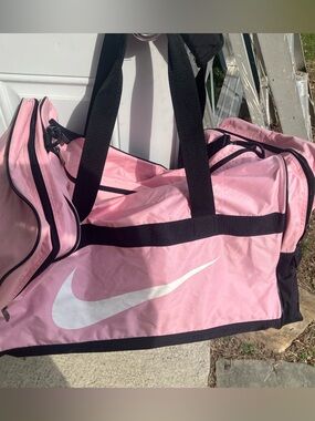 Nike athletic brand Gym Bag travel sport equipment bag